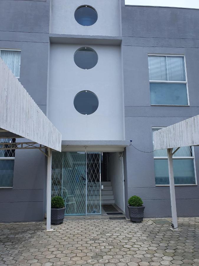 Apto Solar Da Praia Picarras Ngoại thất bức ảnh